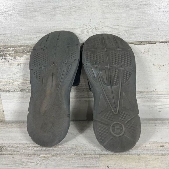 Under Armour Boys Slides Sandals 4D Foam Logo Strap Black Size 1Y - Picture 6 of 7